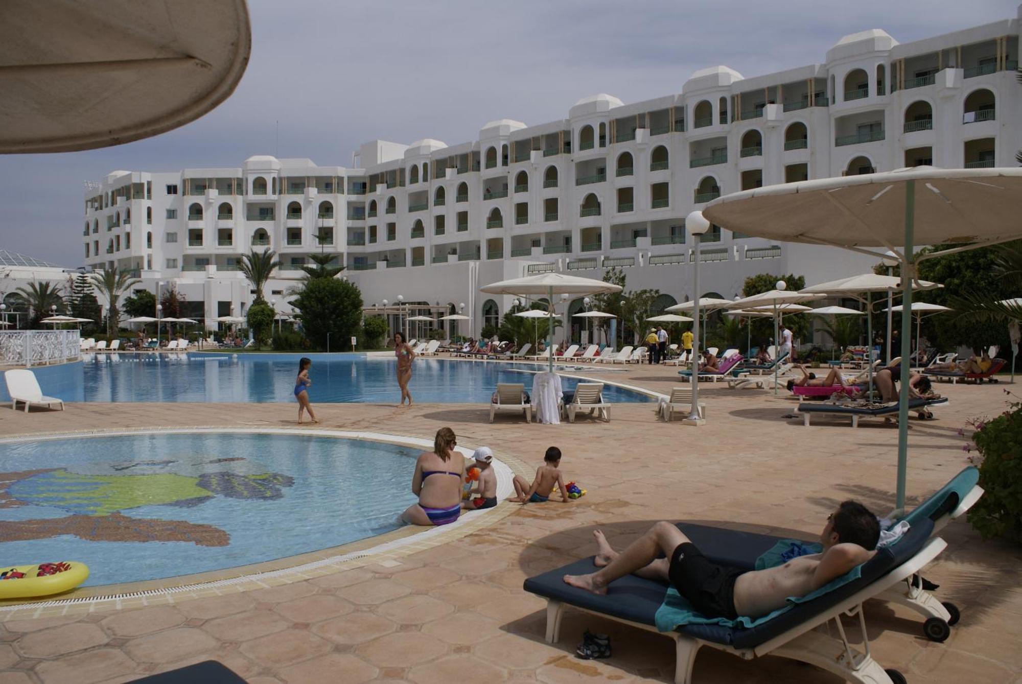 Hotel El Mouradi