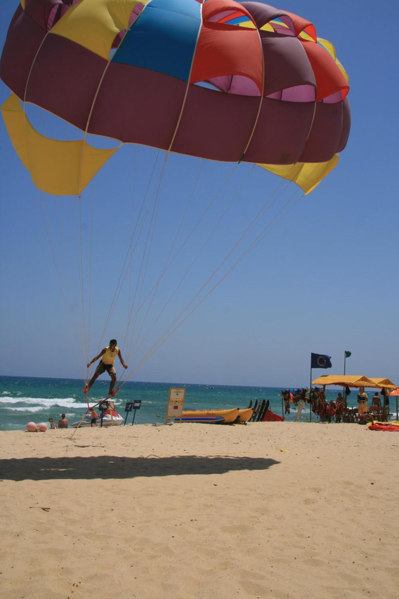 Hotel El Mouradi